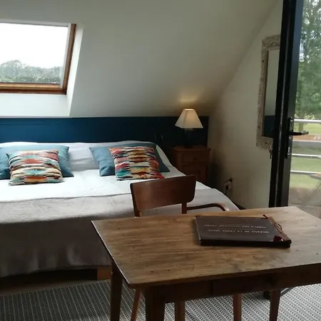 Sur Pierri Bed & Breakfast Louveigne